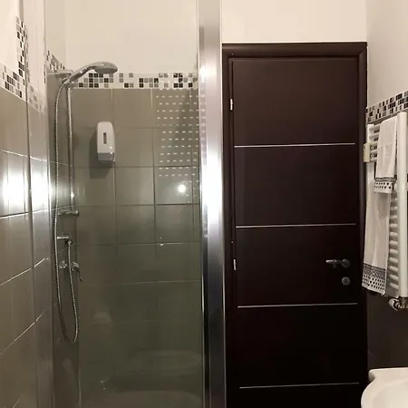 San Giovanni, Via La Spezia Appartamento
